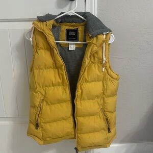 Zara Yellow Puffer Vest with Gray Hood